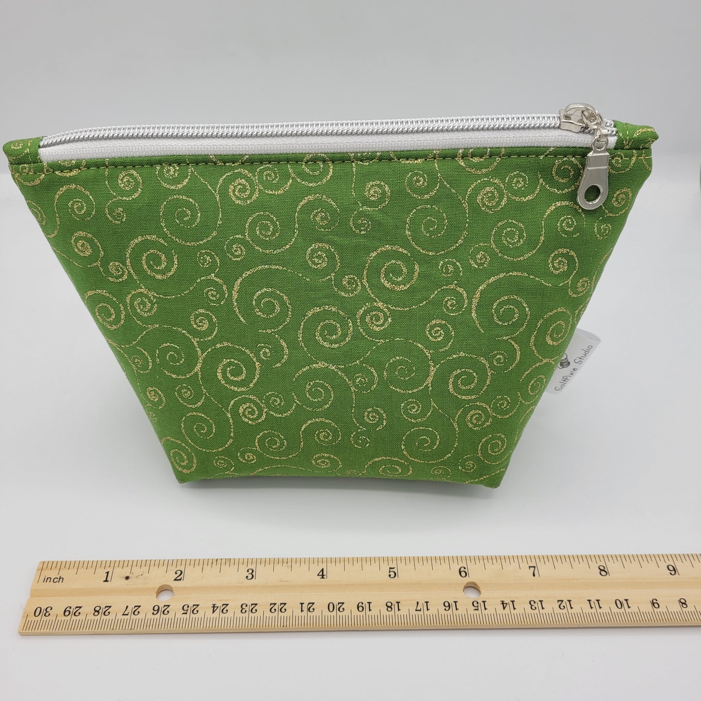 Zipper Pouch | Single Panel Cecily Bag | Cotton Green/Gold Swirls | Medium