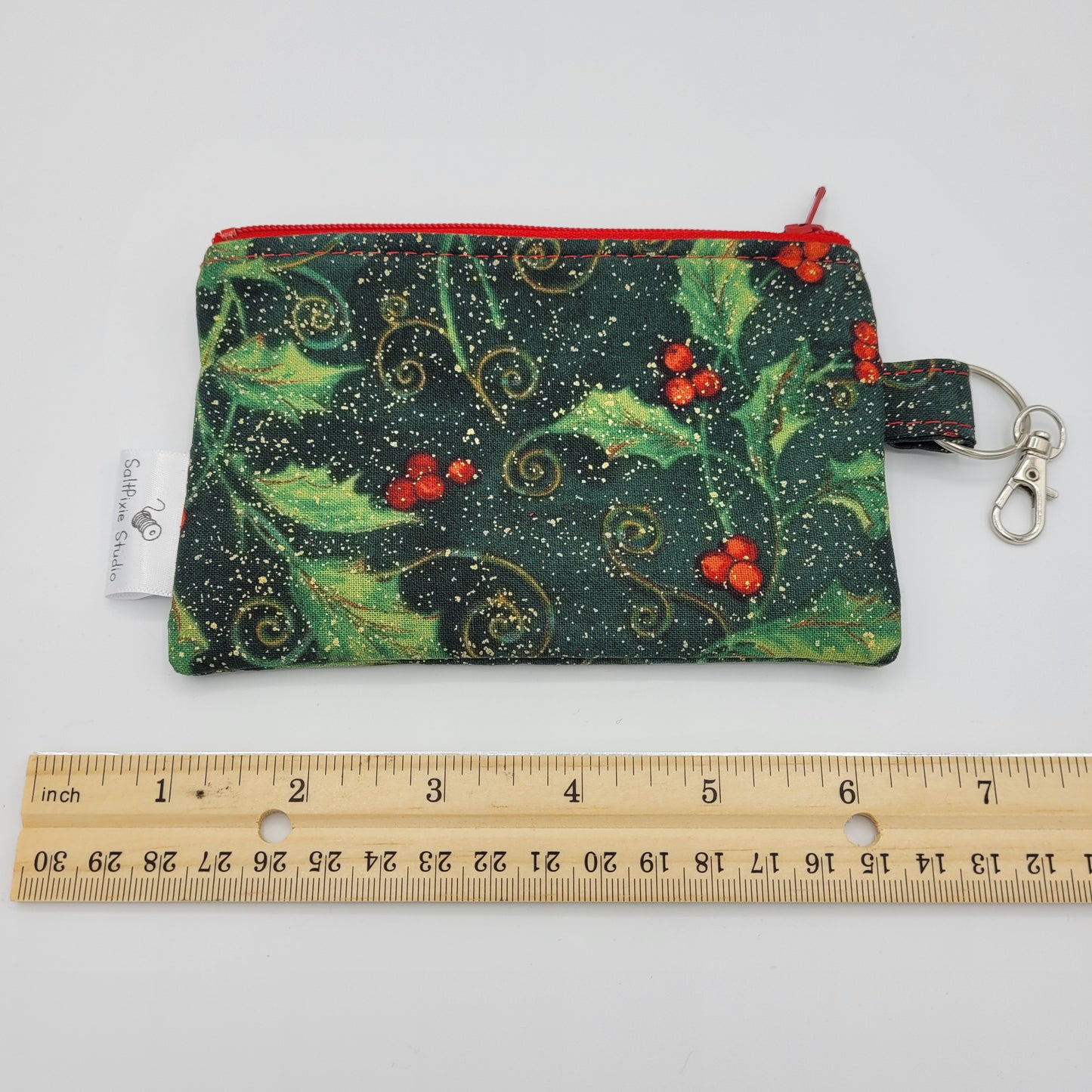 Mini Zipper Pouch | Quilter's Cotton | Holly Holiday Print