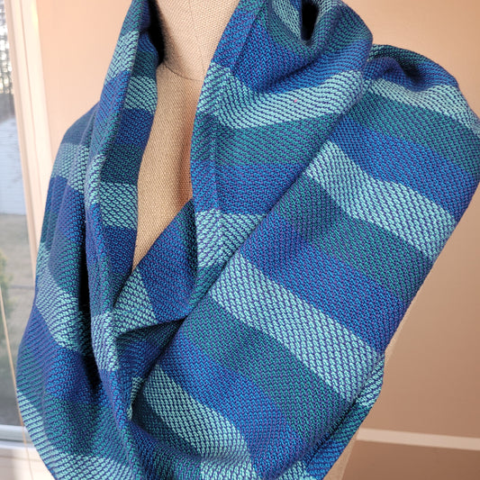 Handwoven Cowl | Shades of Blue Twist | Cotton & Mercerized Cotton Blend | Twisted Mobius Cowl