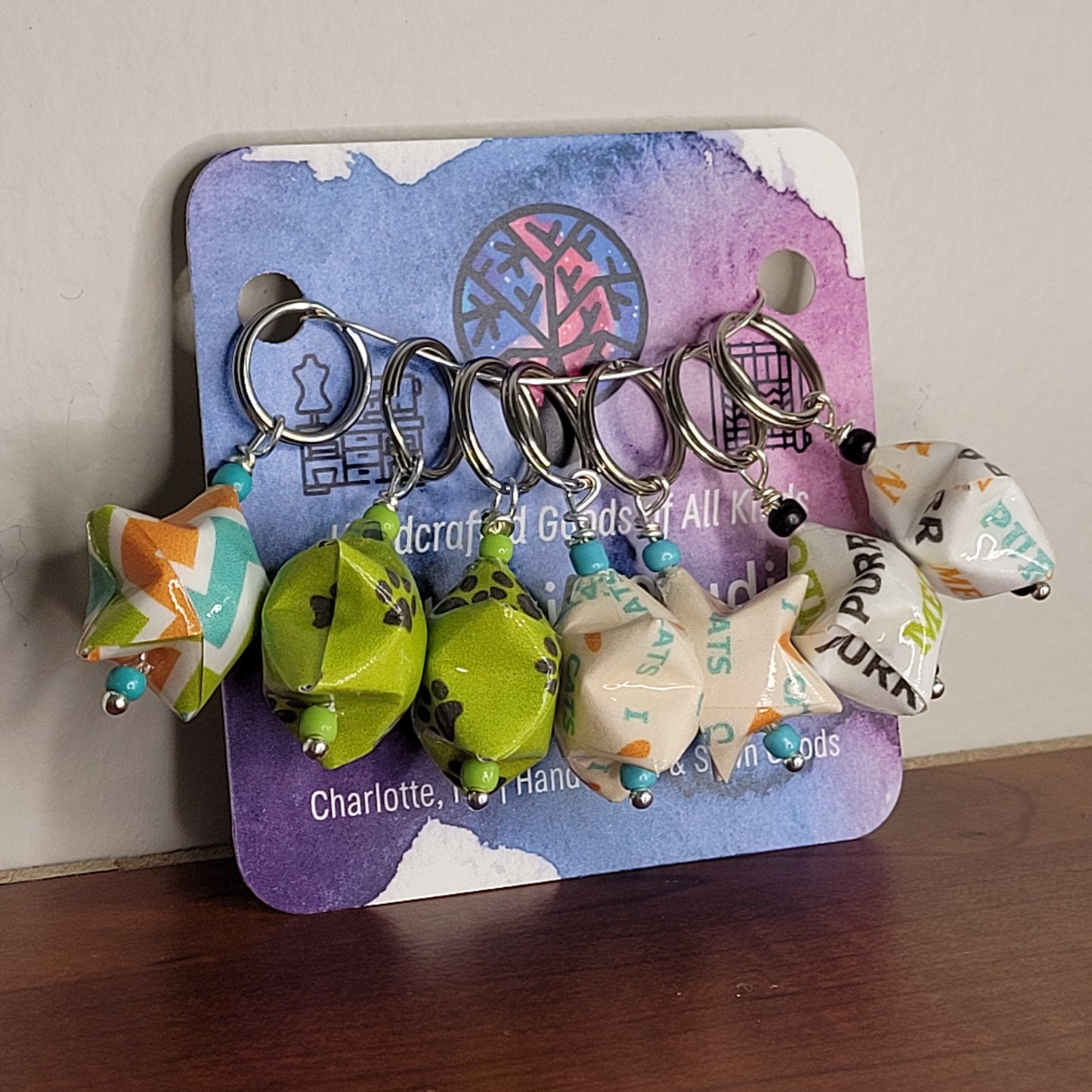 Stitch Marker | Handmade Paper Stars | Kitty Prints & Text | Set of 7
