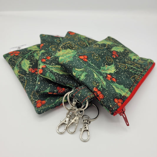 Mini Zipper Pouch | Quilter's Cotton | Holly Holiday Print