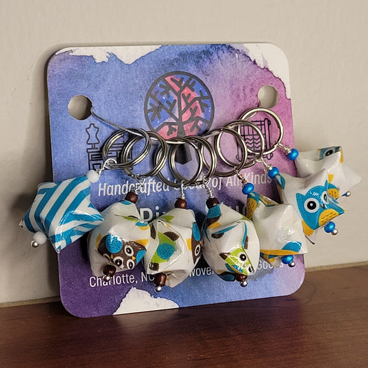Stitch Marker | Handmade Paper Stars | Blue/White Owls | Set of 7